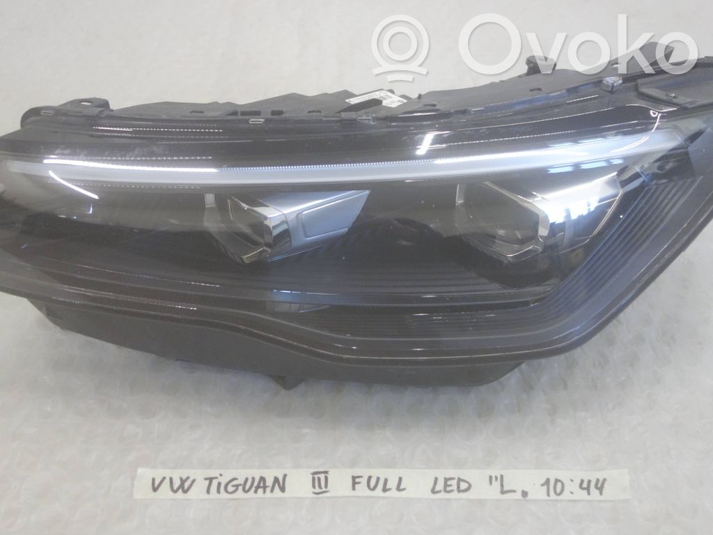 Volkswagen Tiguan Lampa przednia 