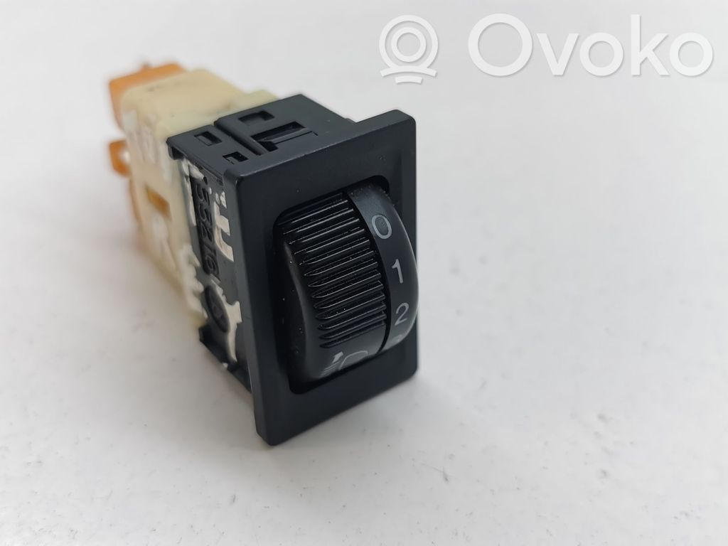 Opel Monterey Headlight level height control switch 
