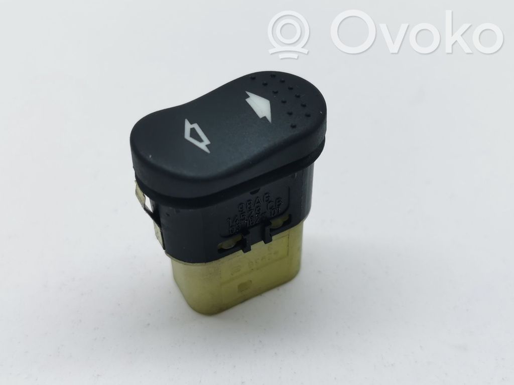 Ford Focus Electric window control switch 