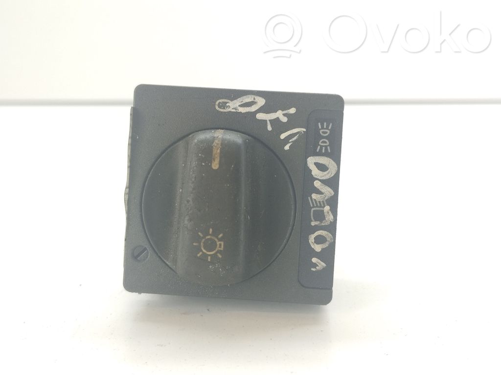 Volvo S70  V70  V70 XC Light switch 