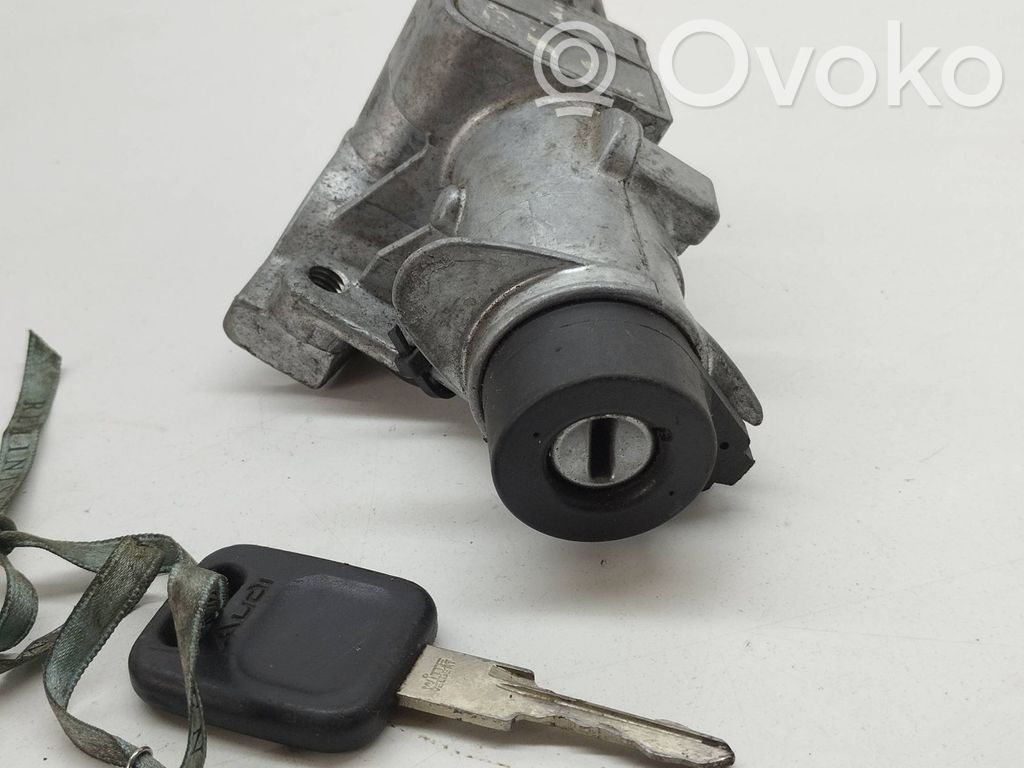 Audi A4 S4 B5 8D Virtalukon kytkin 