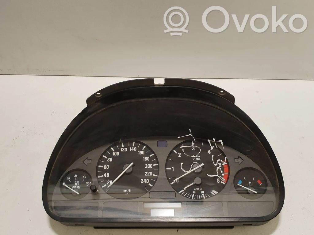 BMW 5 E39 Speedometer (instrument cluster) 