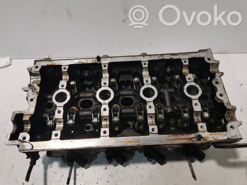 Volkswagen PASSAT B6 Engine head 