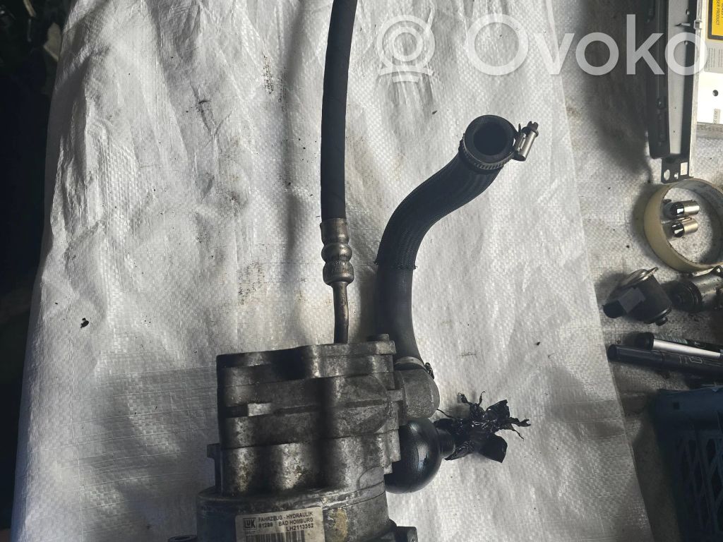 BMW 7 E65 E66 Power steering pump 