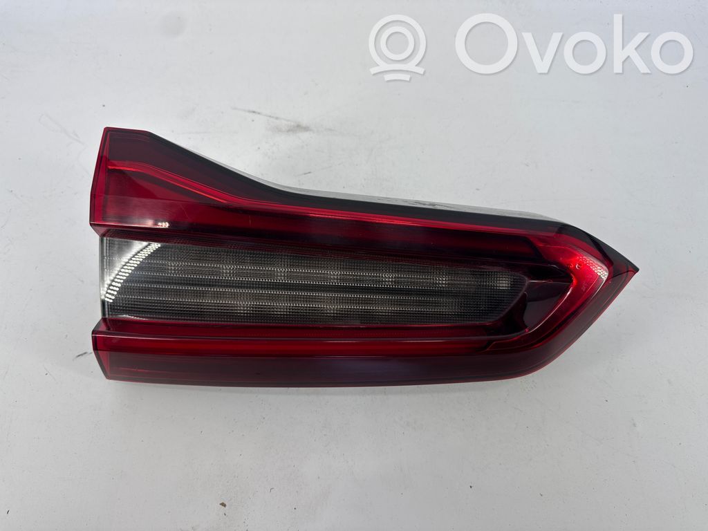 Lampy tylnej klapy bagażnika   7931998,H8793199805,2SD01339708,8793199805,G05HLT2RH,H87931998