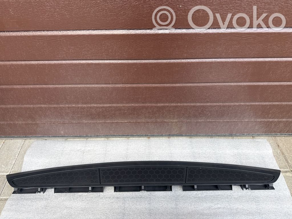 BMW 7 G11 G12 Kita salono detalė 