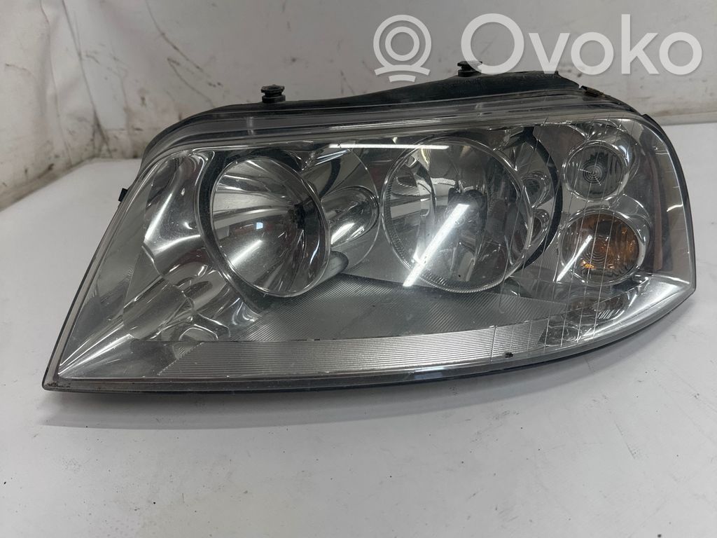 Scheinwerfer   97239727