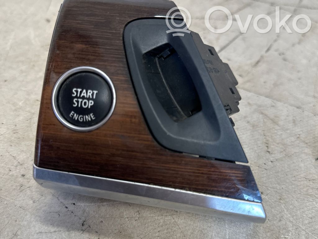 BMW X5 E70 Dashboard glove box trim 