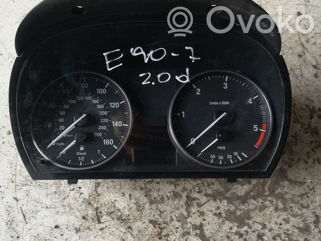 BMW 3 E90 E91 Spidometrs (instrumentu panelī) 
