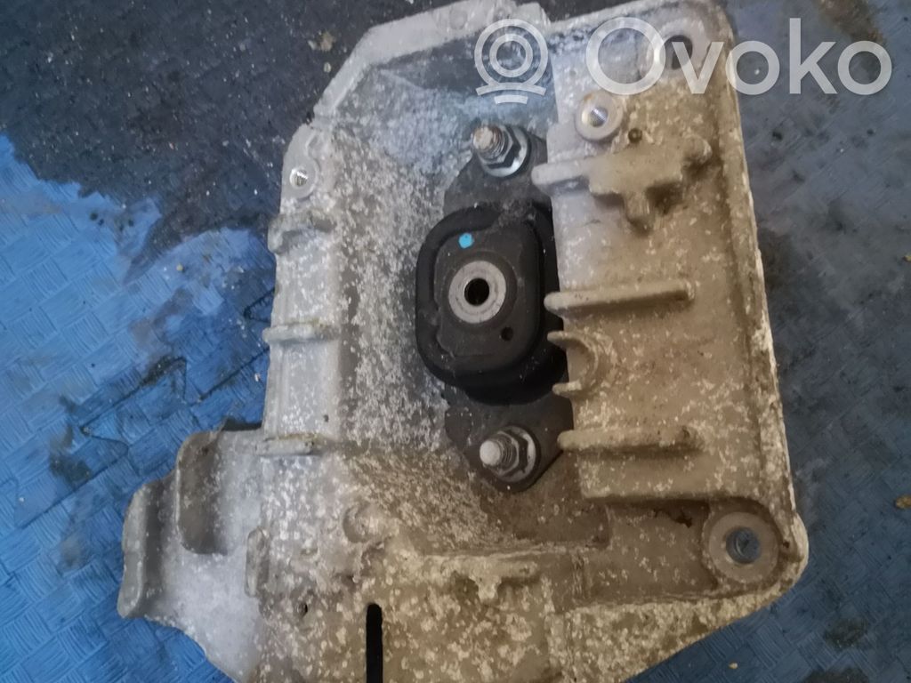 Engine mount bracket   11254AX600