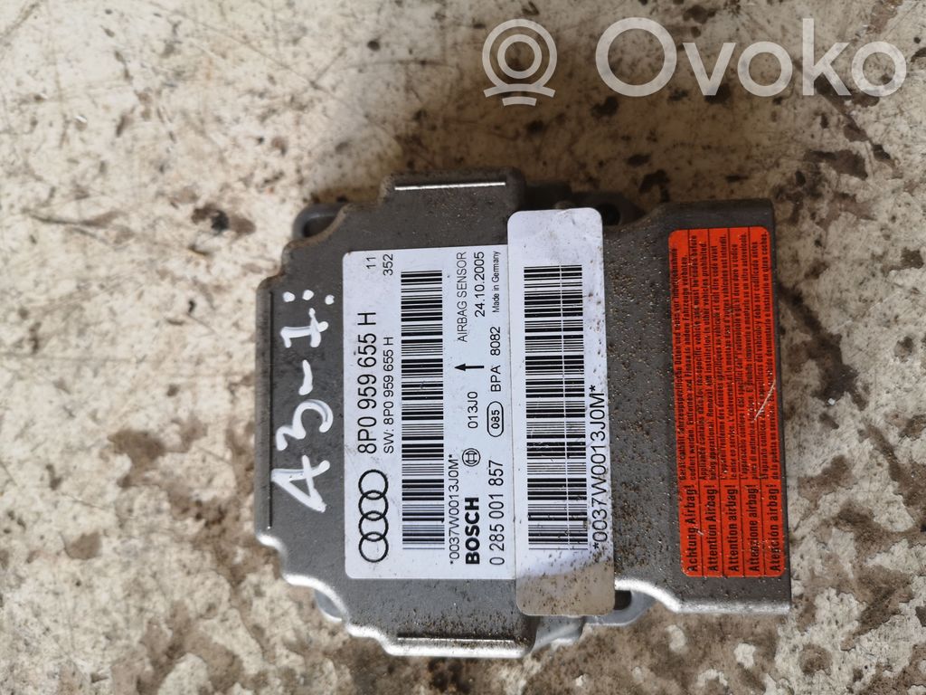 Audi A3 S3 8P Airbag control unit/module 