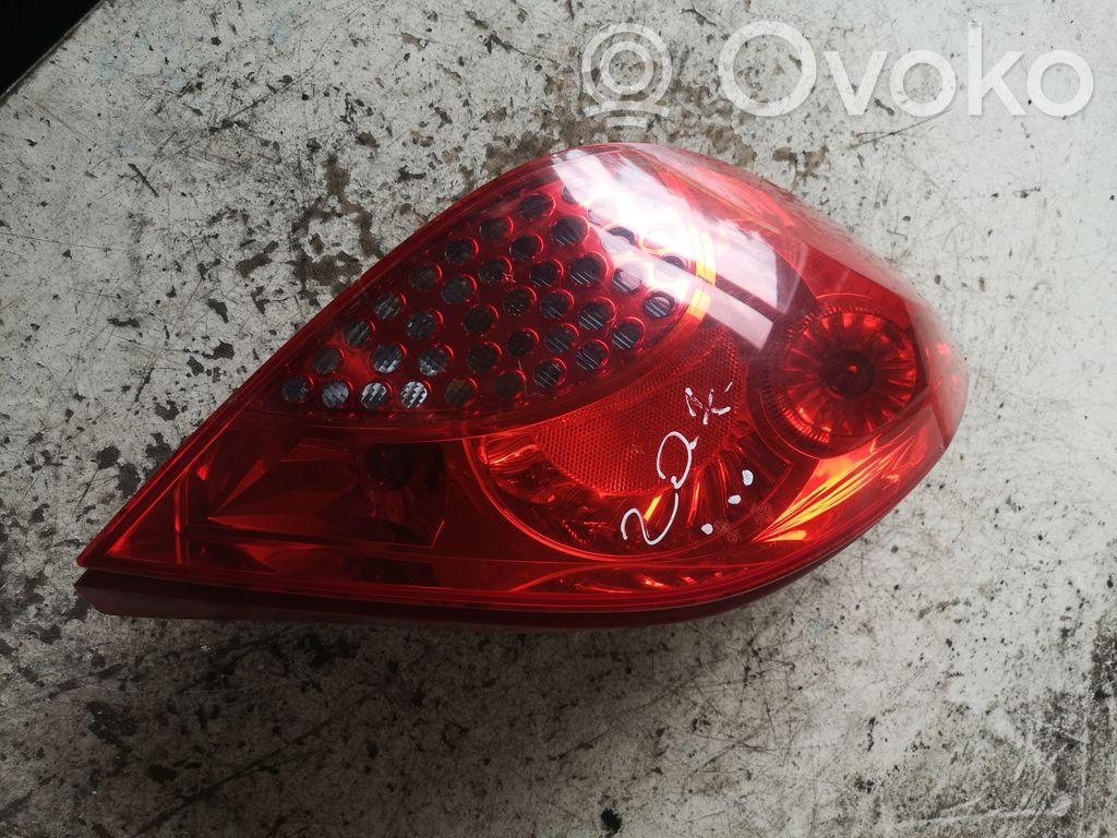 Peugeot 207 Rear/tail lights 