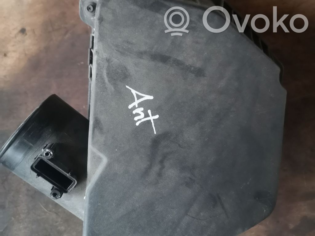Opel Antara Air filter box 