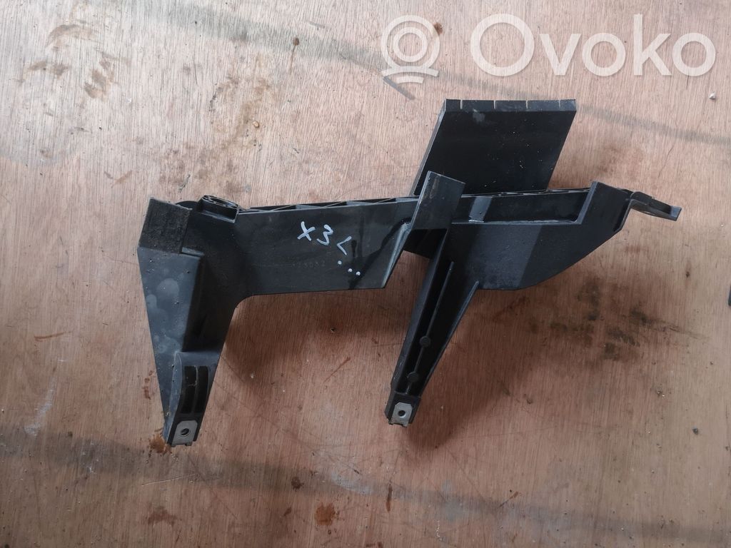 BMW X3 E83 Headlight/headlamp mounting bracket 
