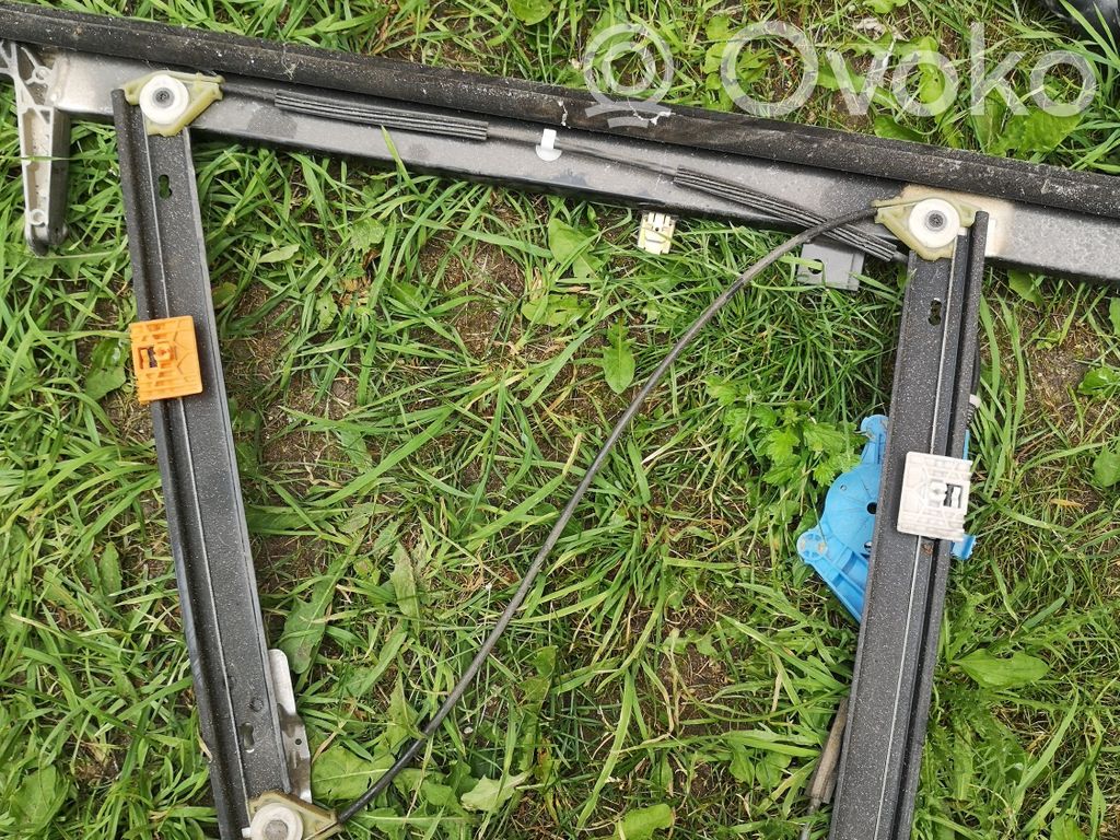 Audi A4 S4 B6 8E 8H Elektryczny podnośnik szyby drzwi przednich 
