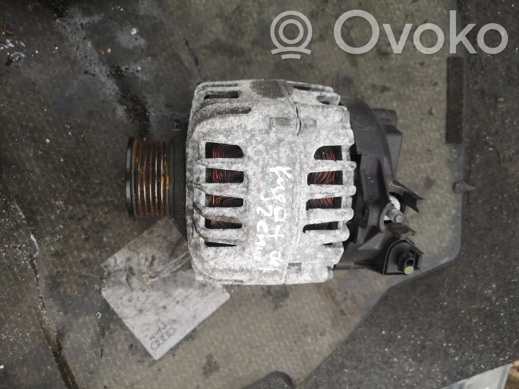 Ford Kuga II Ģenerators 