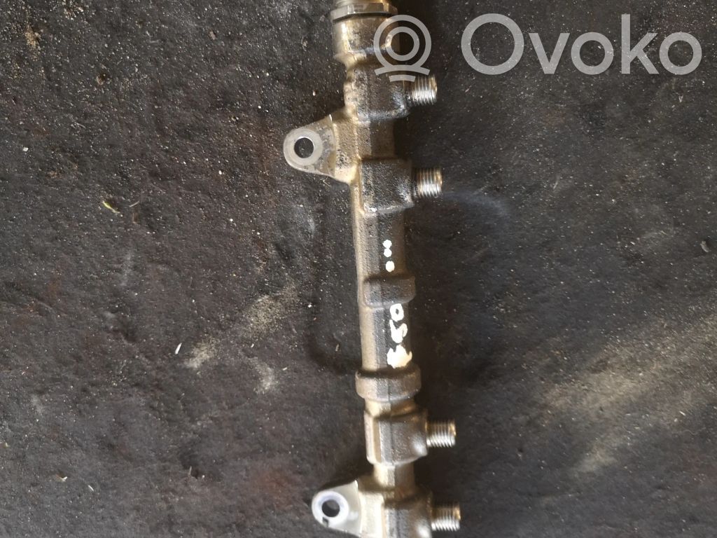 Fiat 500L Fuel main line pipe 
