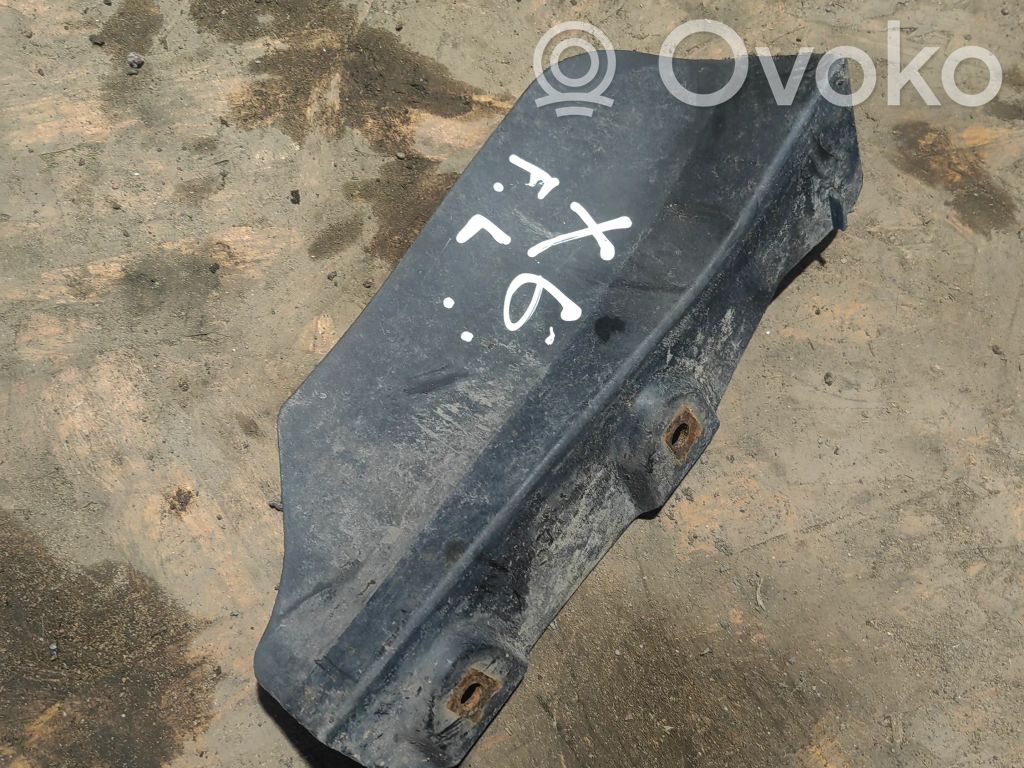 BMW X6 E71 Fender end trim 