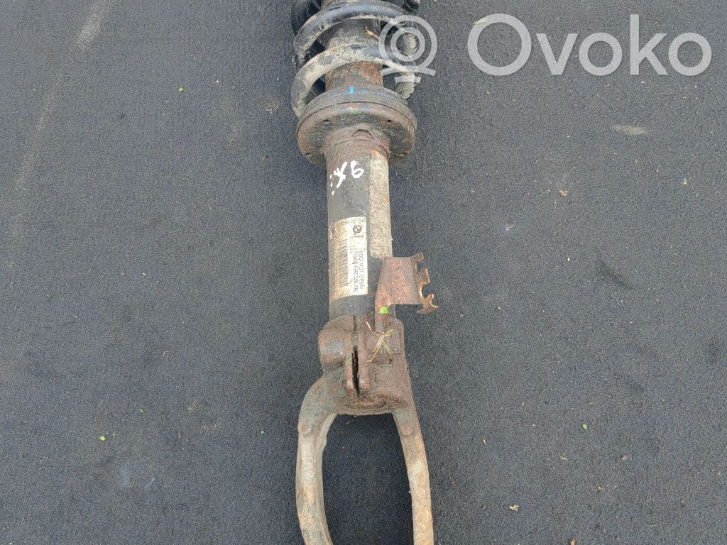 BMW X6 E71 Priekinis amortizatorius su spyruokle 