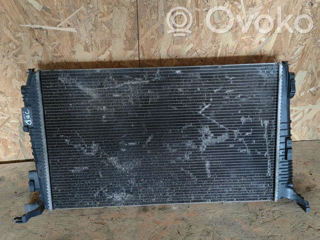Dacia Duster Dzesēšanas šķidruma radiators 