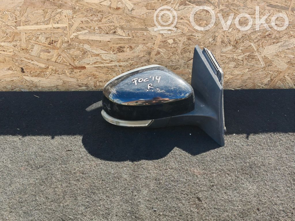 Ford Focus Front door electric wing mirror 