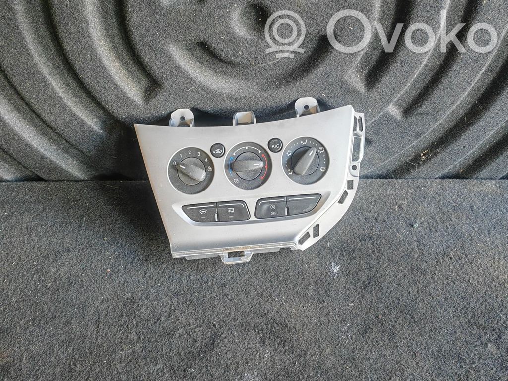 Ford Focus Climate control unit 