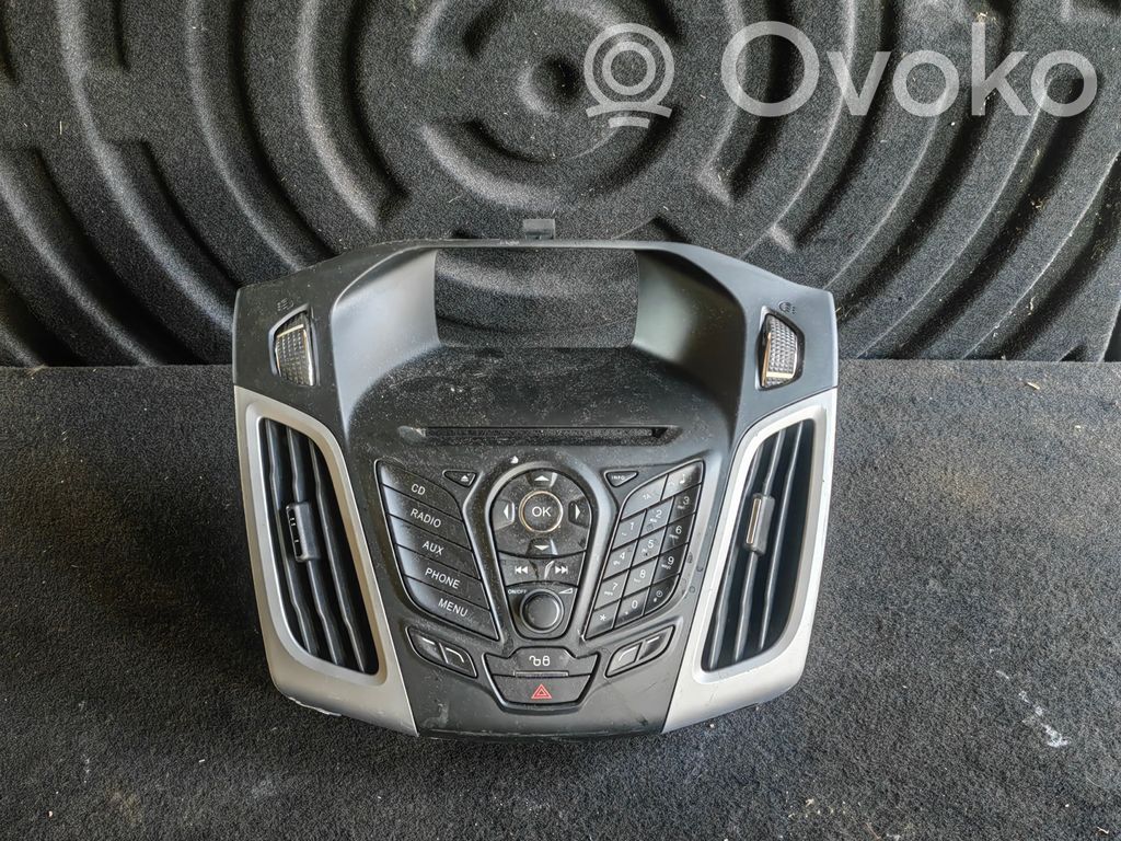 Ford Focus Head unit multimedia control 