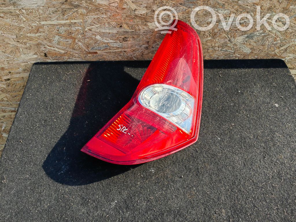 Rear/tail lights