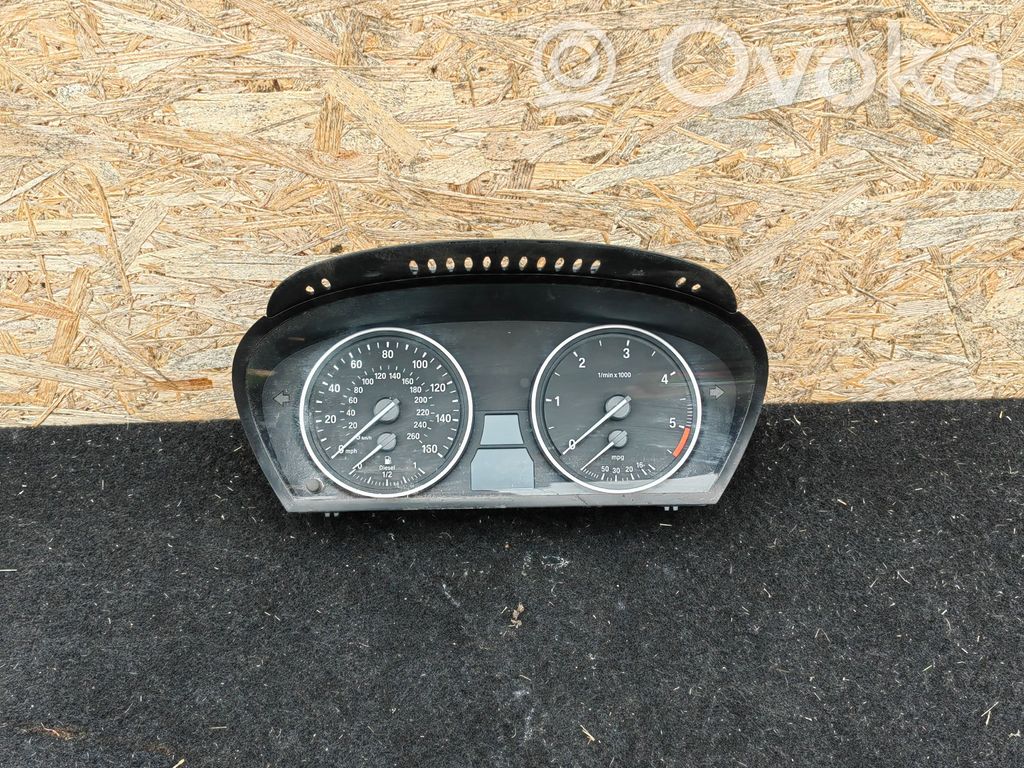 BMW X5 E70 Speedometer (instrument cluster) 