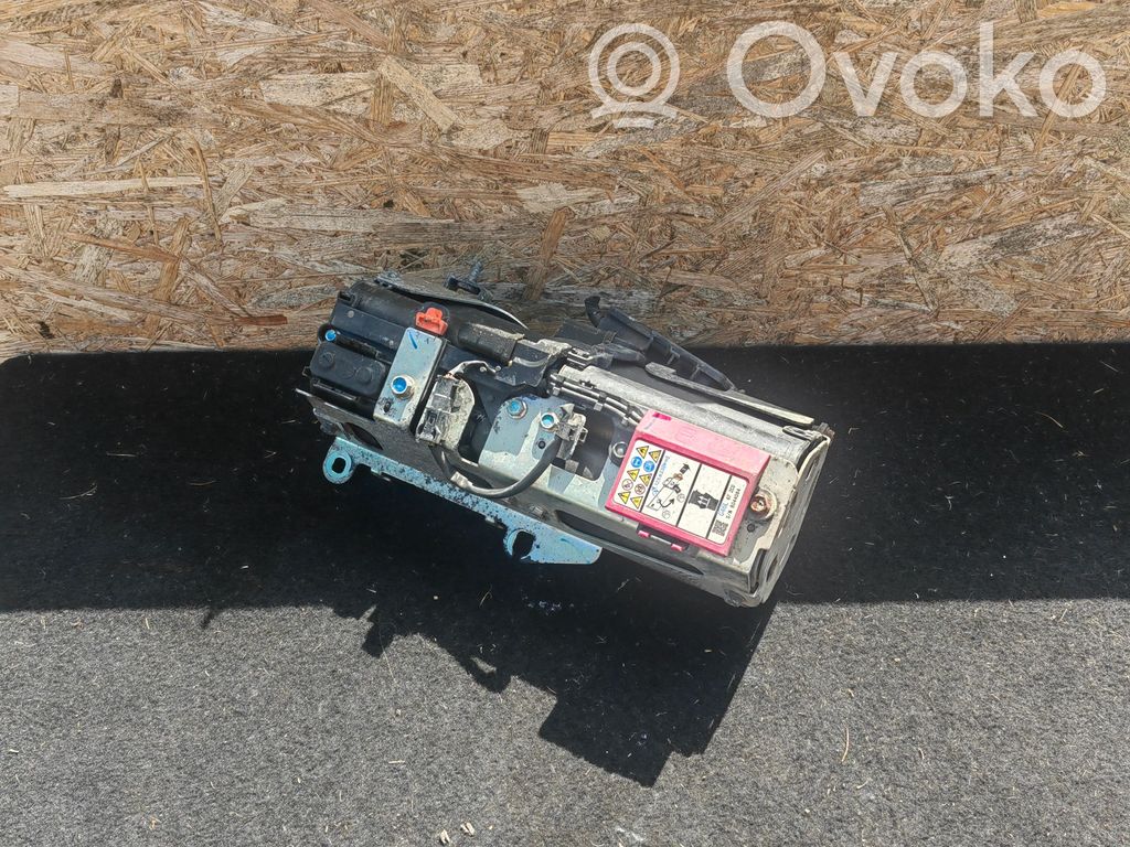 Mazda 6 Hybrid / electric car battery 