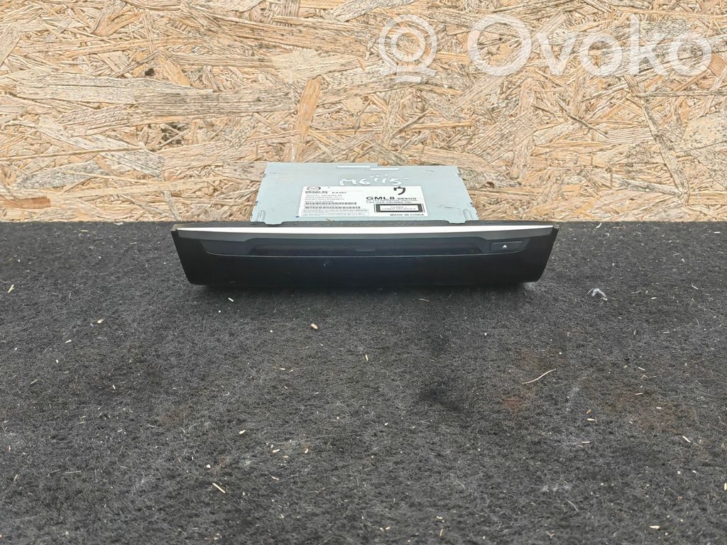 Mazda 6 Radio/CD/DVD/GPS head unit 