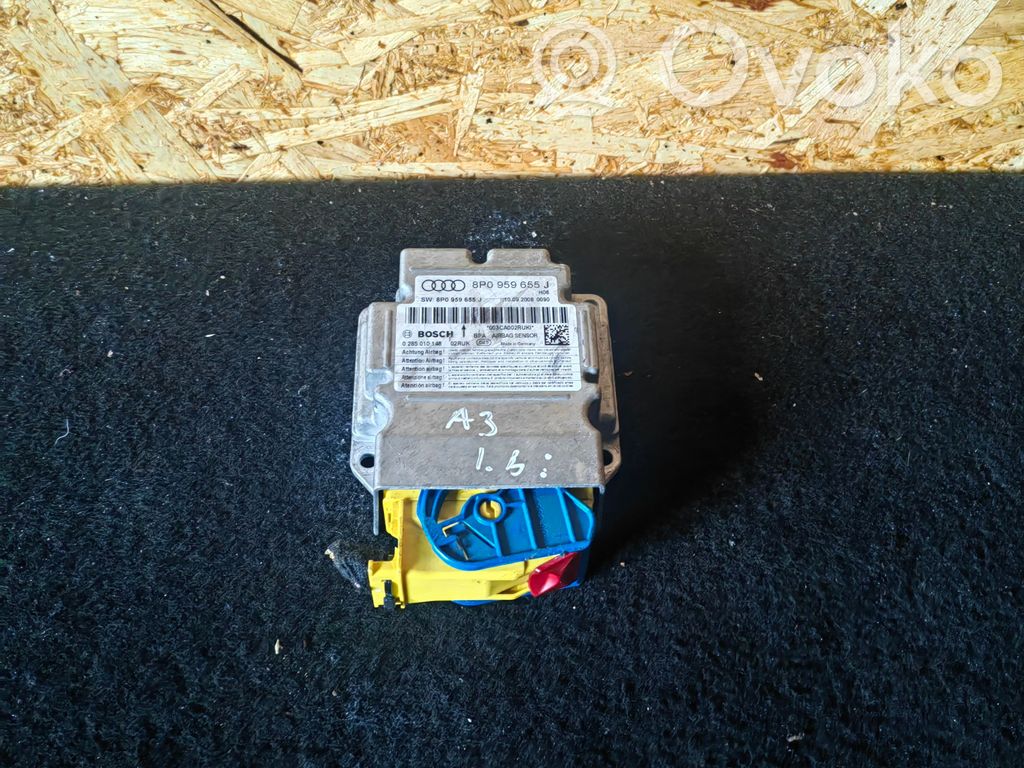 Audi A3 S3 8P Airbag control unit/module 