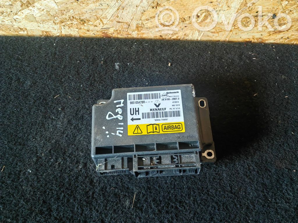 Renault Megane III Airbag control unit/module 