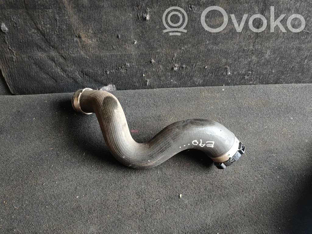 BMW 3 E90 E91 Intercooler hose/pipe 