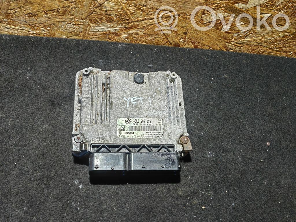 Engine control unit/module   5L0907115,0261S04773