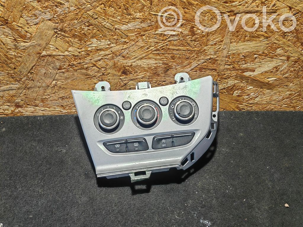 Ford Focus Climate control unit 