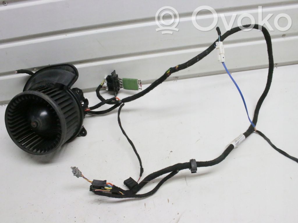 Opel Adam Ventola riscaldamento/ventilatore abitacolo 