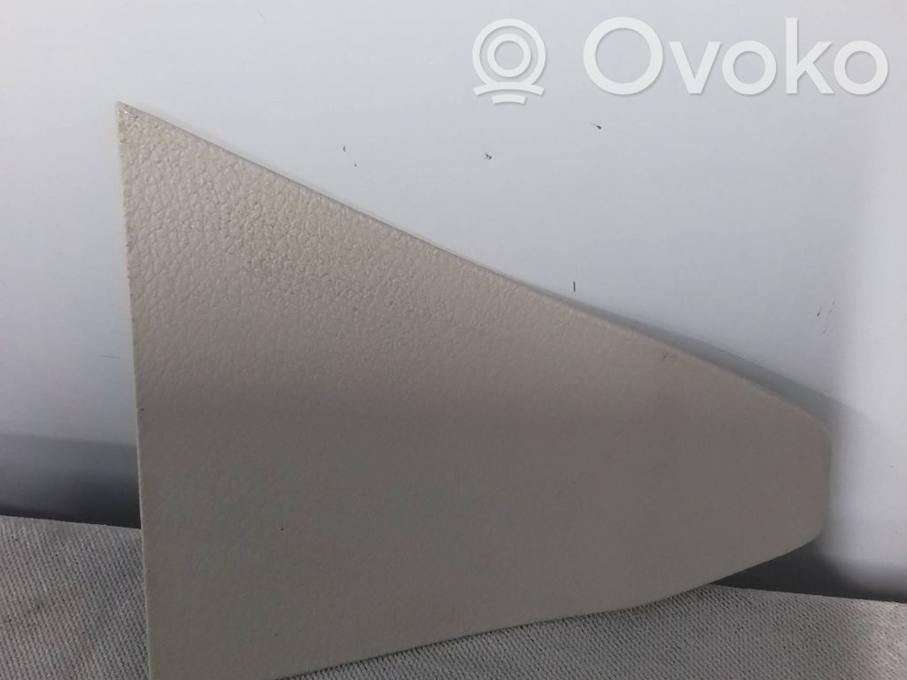 Chrysler Pacifica (B) pillar trim (bottom) 