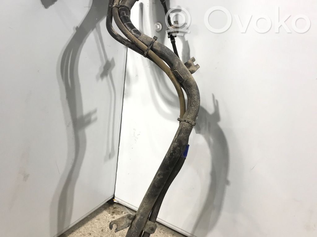 Rura wlewu paliwa   P68299075AF,68299075AF,68615662AB,68299075AB,68299075AC,68299075AD,68299075AE,68299075AF,68299075AG,68299075AH,68299075AI,68299075AJ,68299075AK,68615662AA