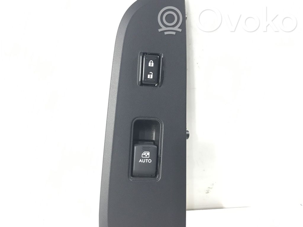 Subaru Outback (BS) Electric window control switch 