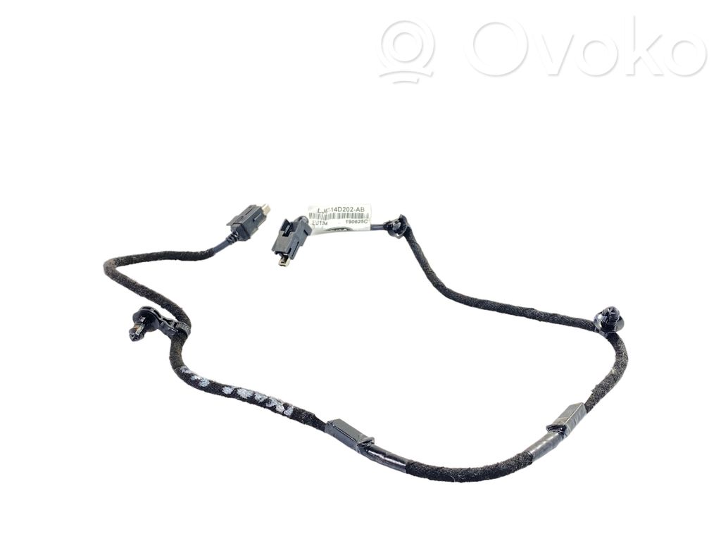 Ford Escape IV Cables del panel 