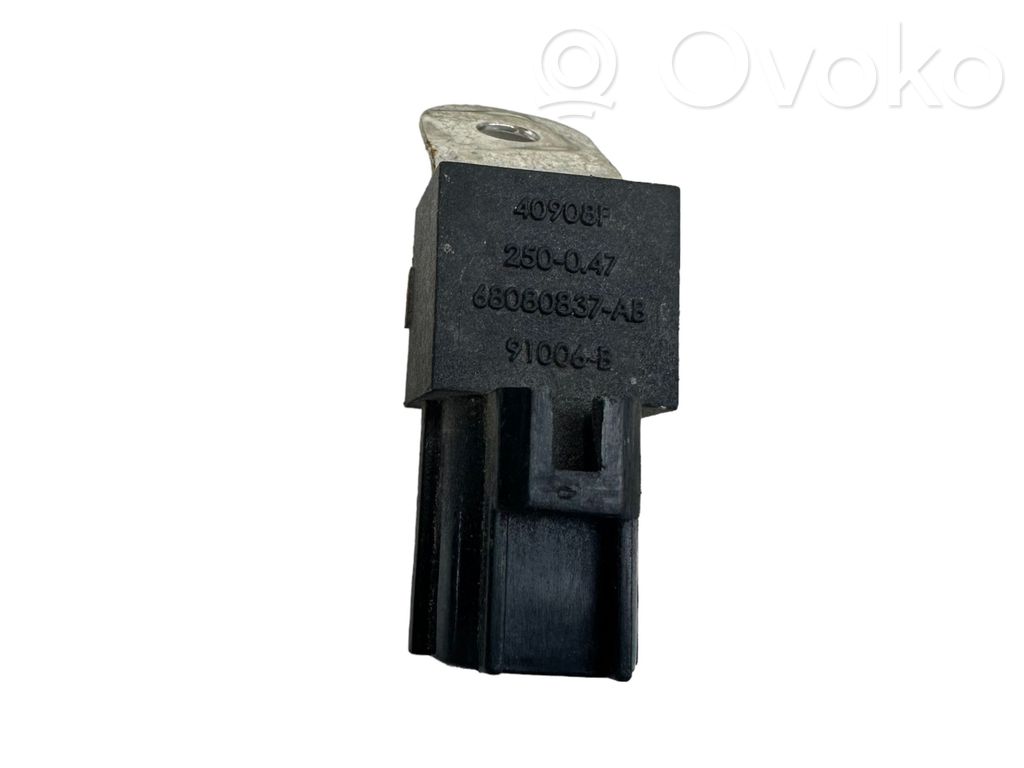 Chrysler Pacifica Combustion relay 
