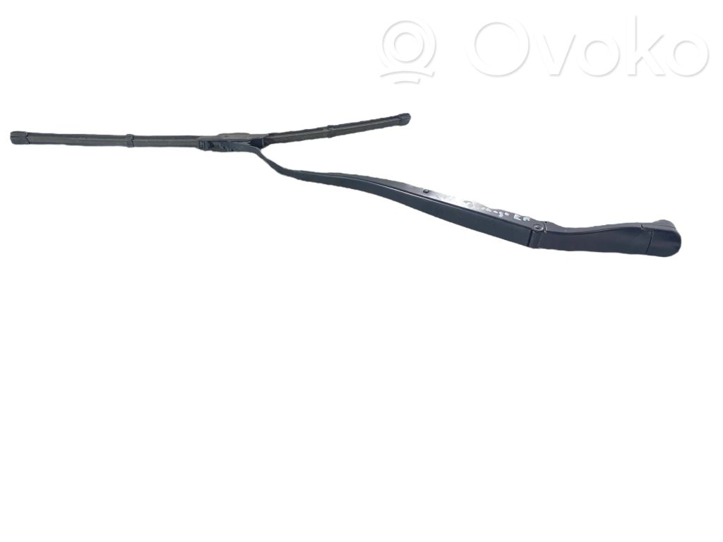 Dodge Durango Front wiper blade arm 