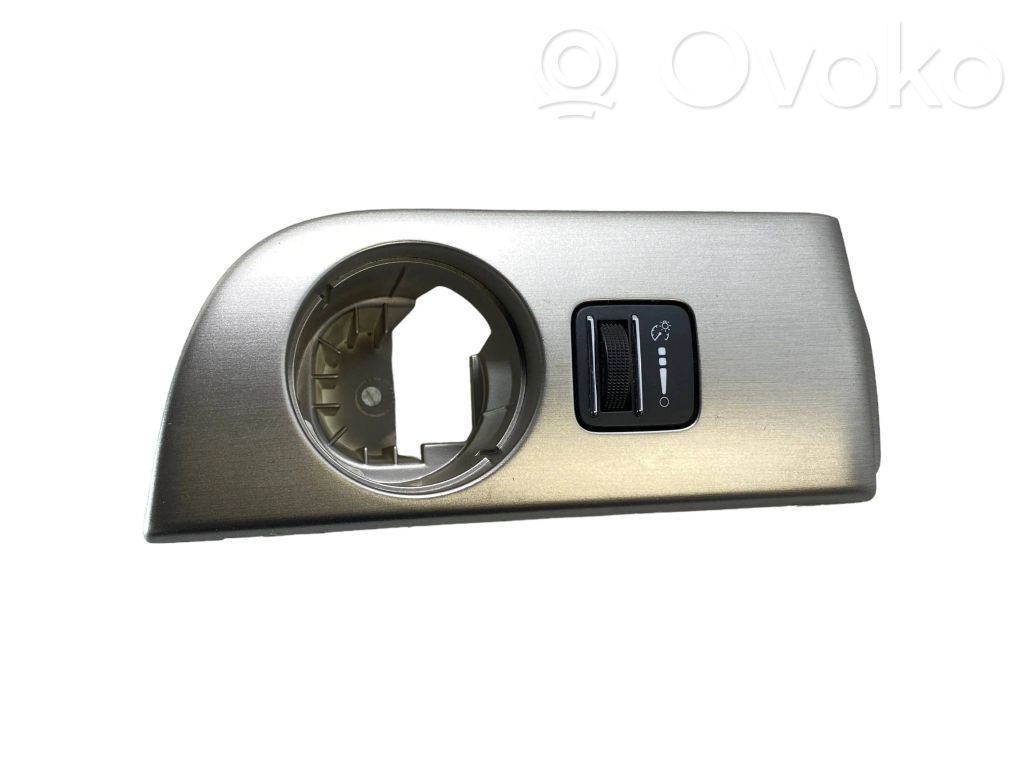 Dodge Durango Dashboard glove box trim 