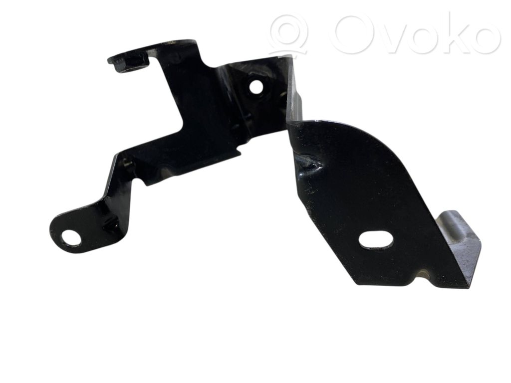 Porsche Cayenne (92A) Altra parte del vano motore 