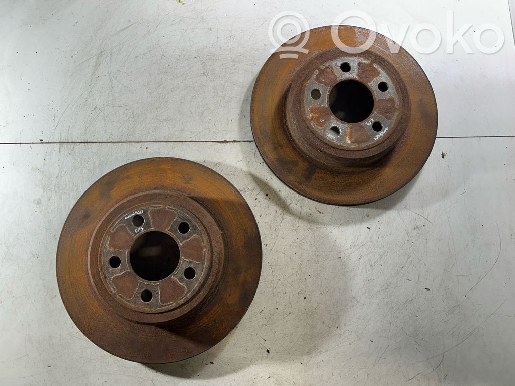 Tarcza hamulca tylnego   68368071AA,68368070AA