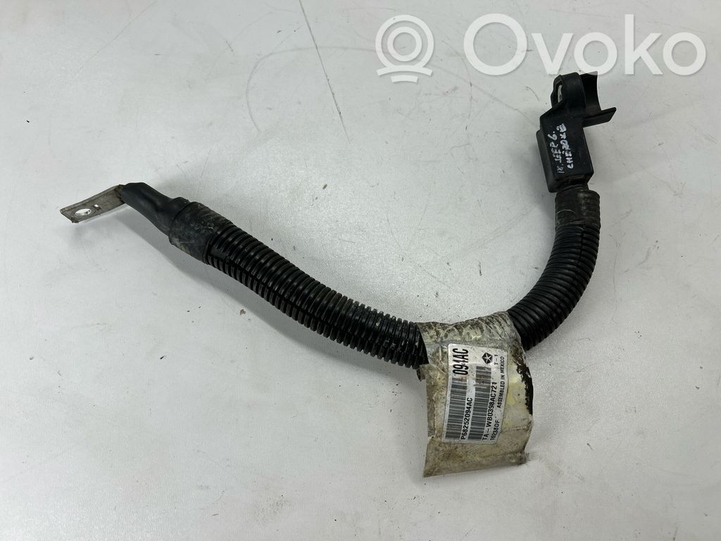 Jeep Grand Cherokee Maakaapeli, akku 