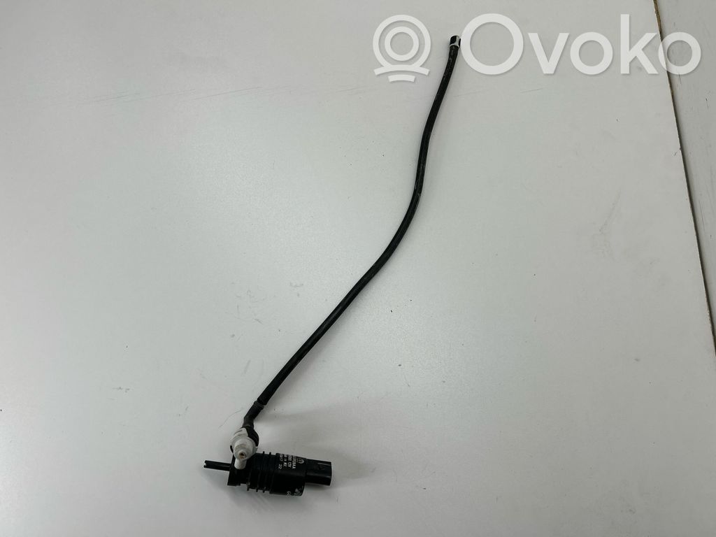 Jeep Compass Windscreen/windshield washer pump 