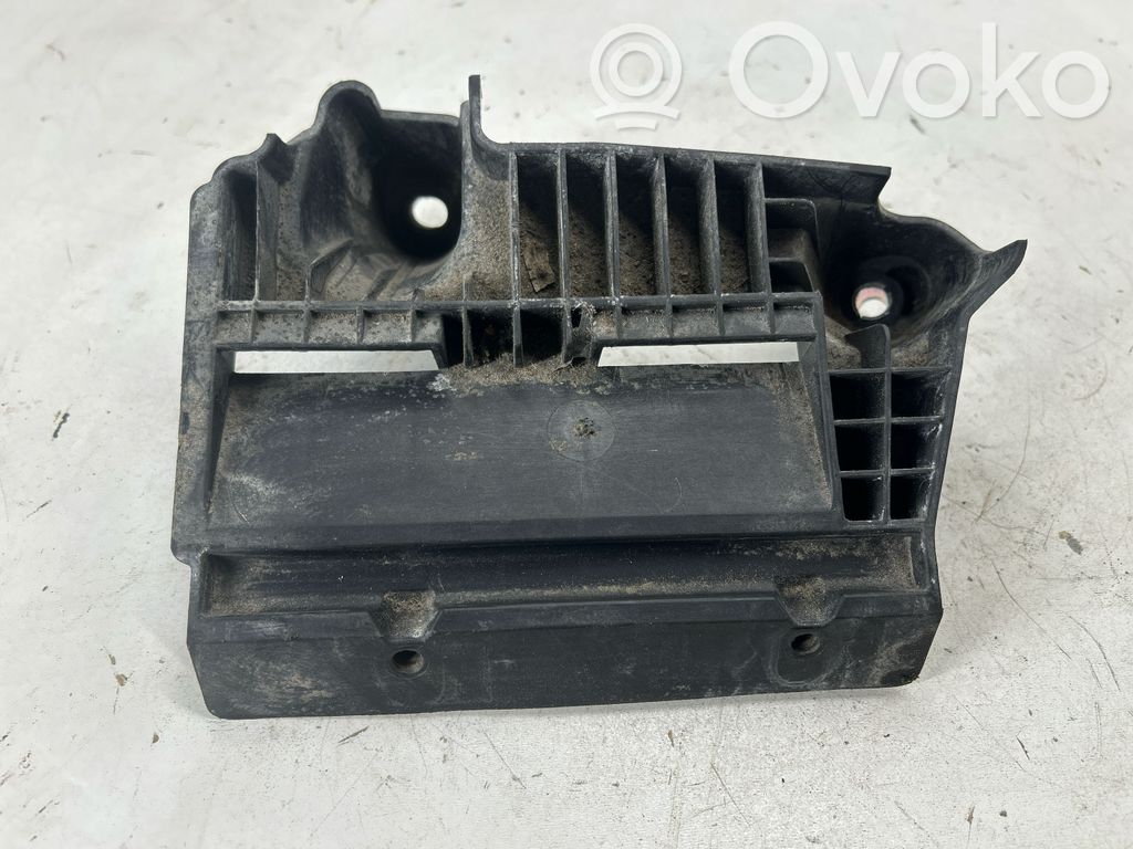 Ford Edge II Battery bracket 