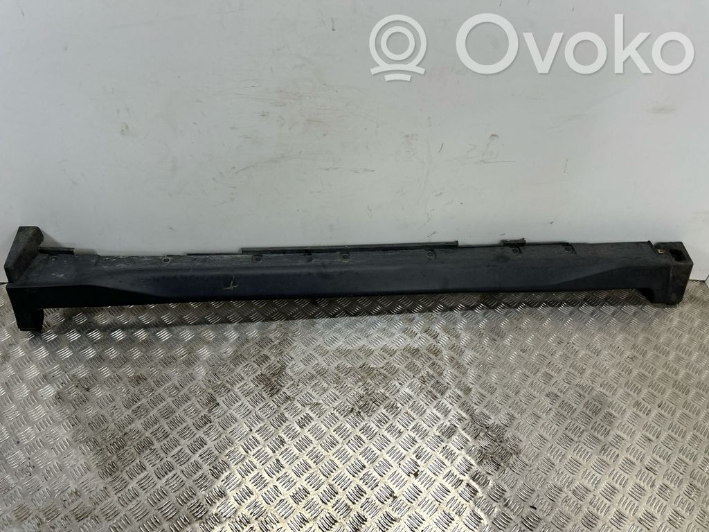 Nissan Rogue Sill 